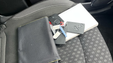 Renault Captur 1.2 TCE 120 Dynamique S Nav 5dr EDC Petrol Hatchback